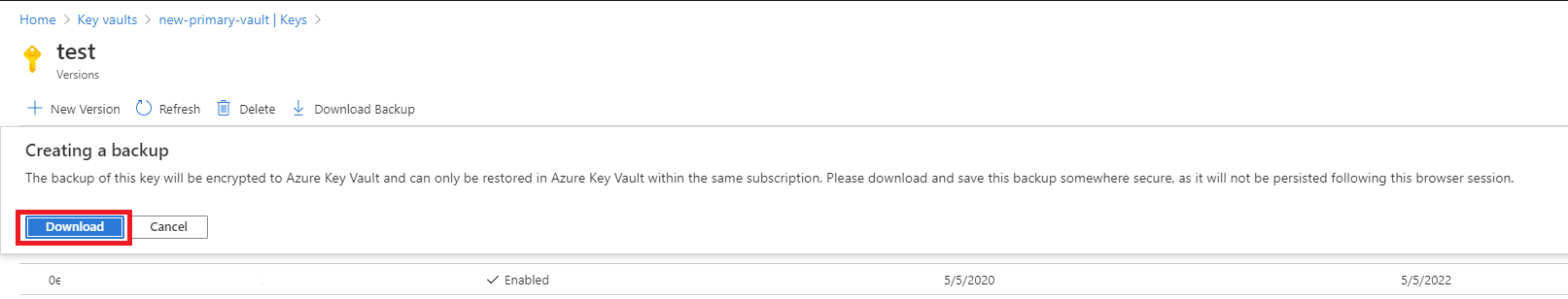 لقطة شاشة توضح مكان تحديد زر التنزيل في key vault.