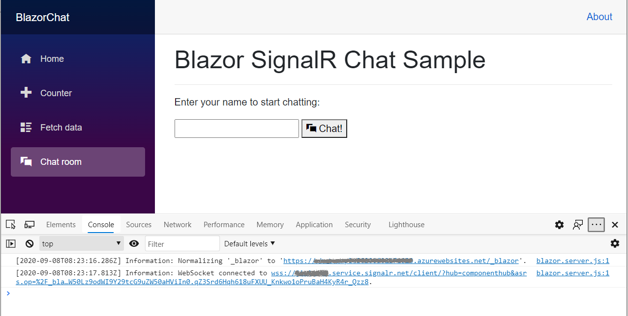 يحتوي نموذج دردشة Blazor SignalR على مربع نص لاسمك، ودردشة! لبدء دردشة.