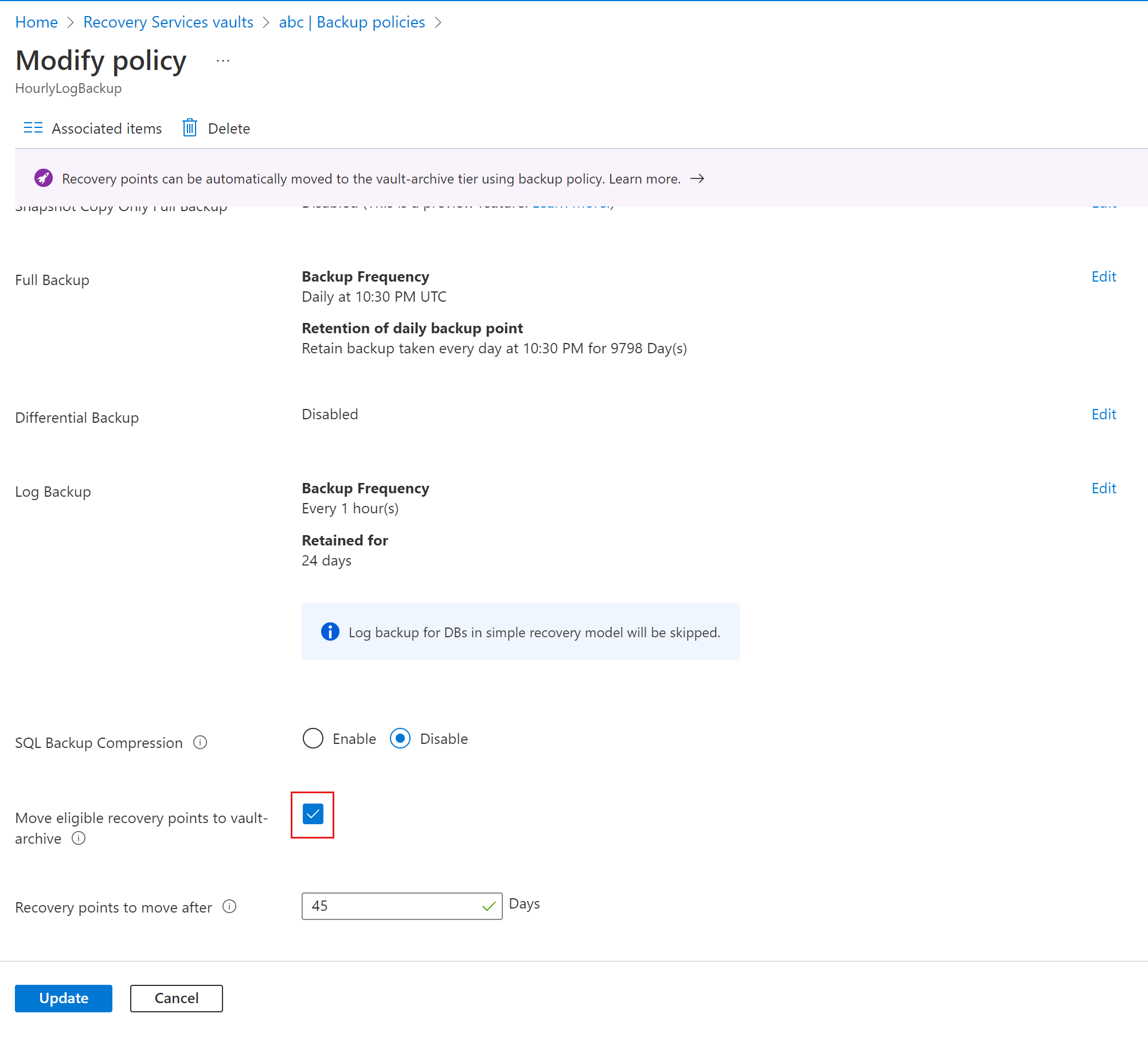 تظهر لقطة شاشة لتحديد خيار نقل نقاط الاسترداد المؤهلة إلى أرشيف المخزن.
