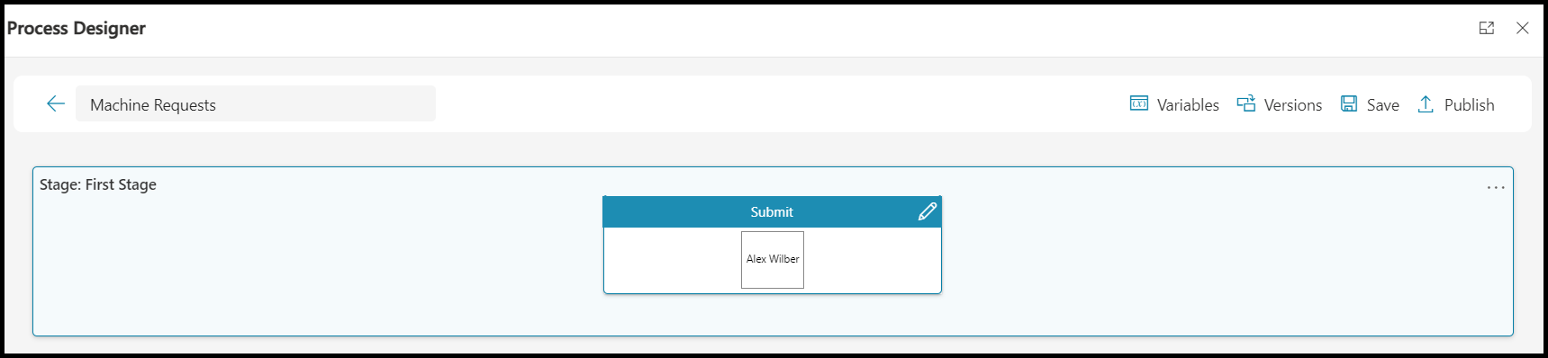 لقطة شاشة لشاشة مصمم العملية بمرحلة واحدة وعقدة واحدة، تعرض خيار المتغيرات.