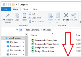 لقطة شاشة لقائمة بالملفات الموجودة في Dropbox.