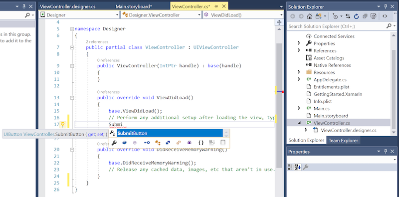 IntelliSense recognizing the SubmitButton reference IntelliSense recognizing the SubmitButton reference