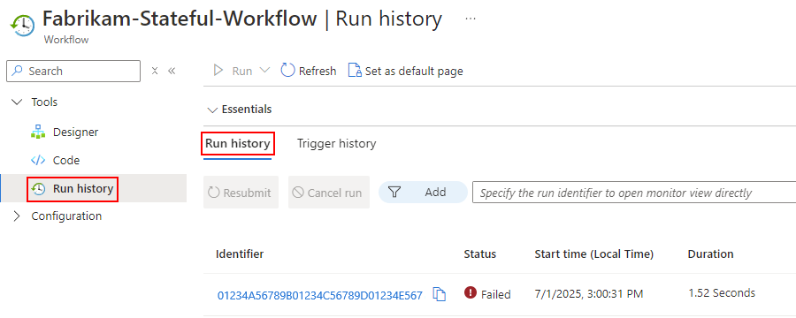 Captura de pantalla que muestra el portal de Azure con las ejecuciones de un flujo de trabajo de aplicación lógica estándar y una ejecución fallida seleccionada.
