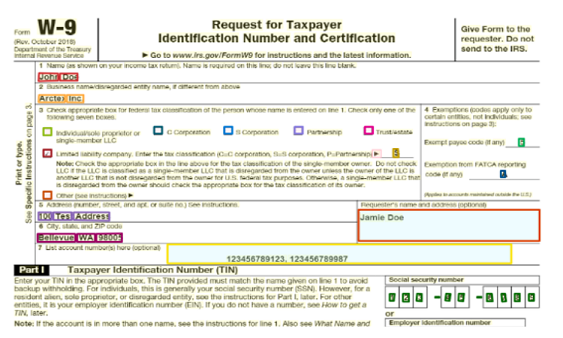 Captura de pantalla que muestra el análisis de modelos de plantilla personalizada mediante Document Intelligence Studio.