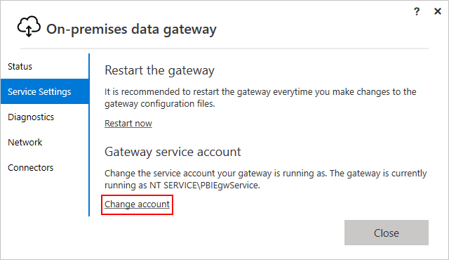 Captura de pantalla que muestra el instalador de puerta de enlace de datos local y la página de configuración del servicio con el botón para cambiar la cuenta de servicio de puerta de enlace seleccionada.