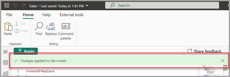 Captura de pantalla del banner de éxito en el editor de código que indica que se aplicaron correctamente los cambios.
