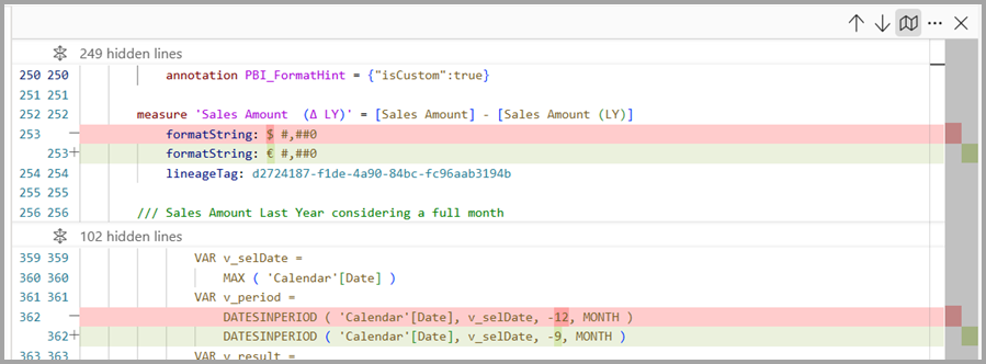 Captura de pantalla de los resaltados rojo y verde para los cambios de script pendientes.