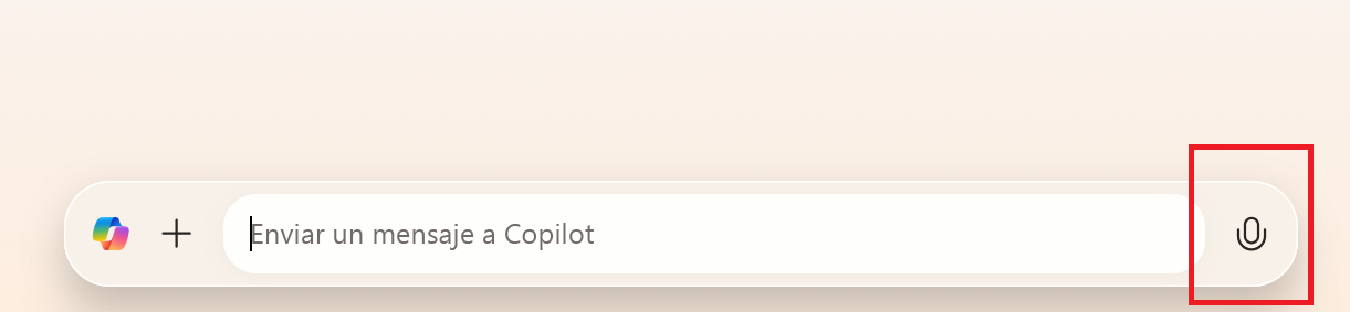 Captura de pantalla en la que se resalta la característica de voz de Microsoft Copilot.