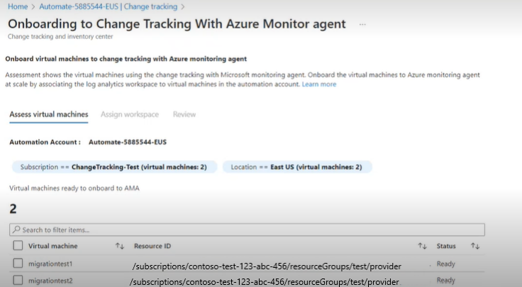 Snímek obrazovky s onboardingem několika virtuálních počítačů ke sledování změn a inventáři z Log Analytics do agenta monitorování Azure