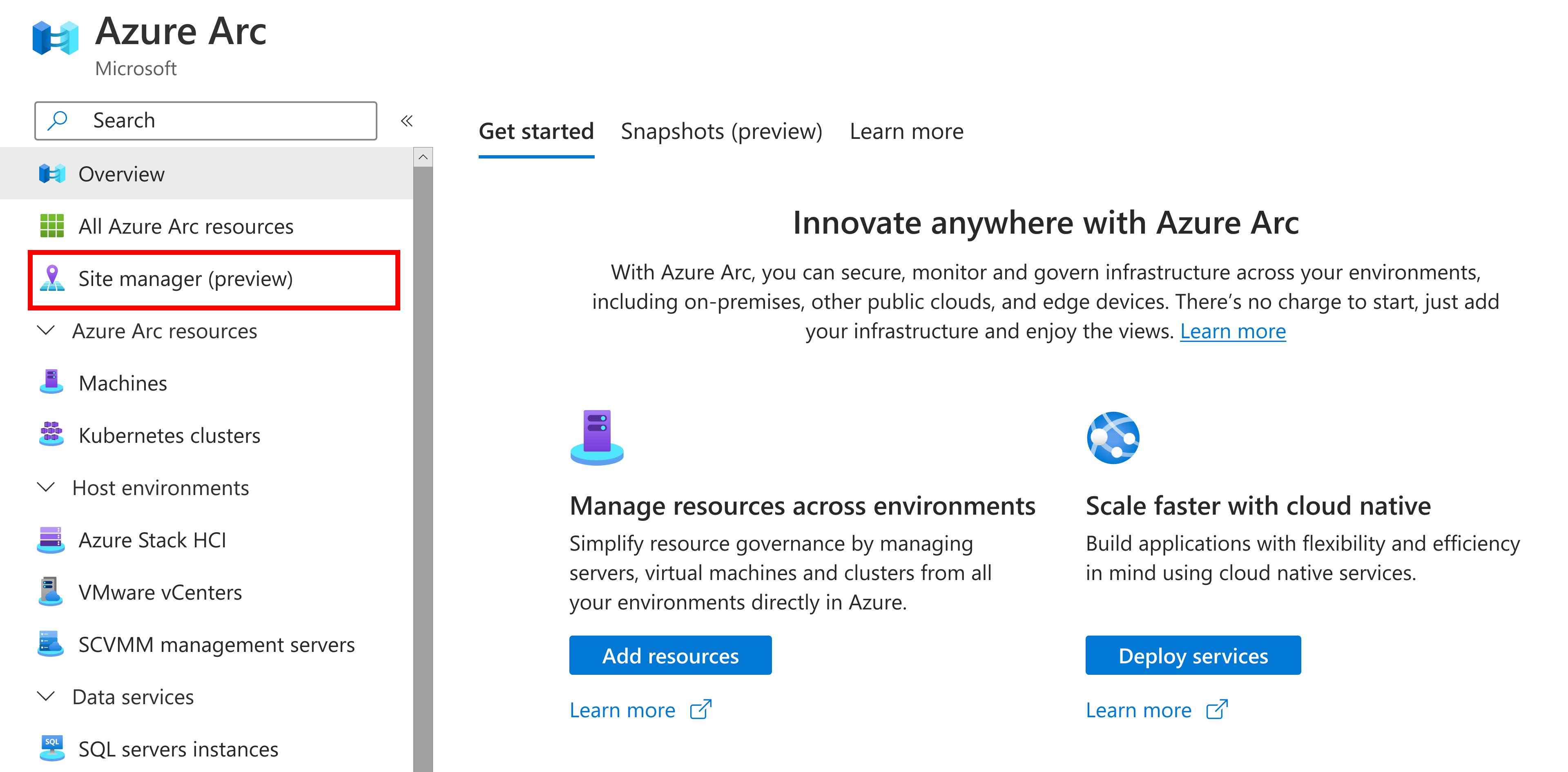 Snímek obrazovky znázorňující výběr správce webu z přehledu služby Azure Arc