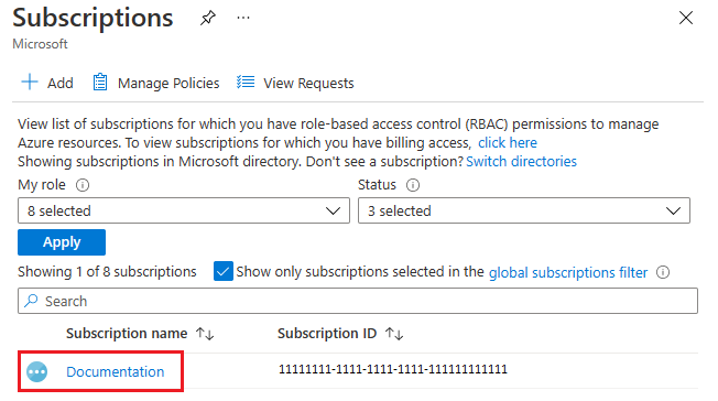 Snímek obrazovky se seznamem Azure Portal předplatných se zvýrazněným konkrétním předplatným pro registraci poskytovatele prostředků