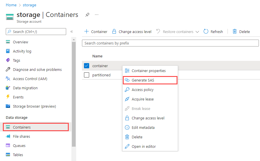 Snímek obrazovky s Azure Portal s vybranou možností Kontejnery Na konkrétní kontejner se klikne pravým tlačítkem a otevře se nabídka. V této nabídce je vybraná možnost Generovat SAS.