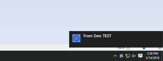 Snímek obrazovky s plochou Windows zobrazující zprávu TEST
