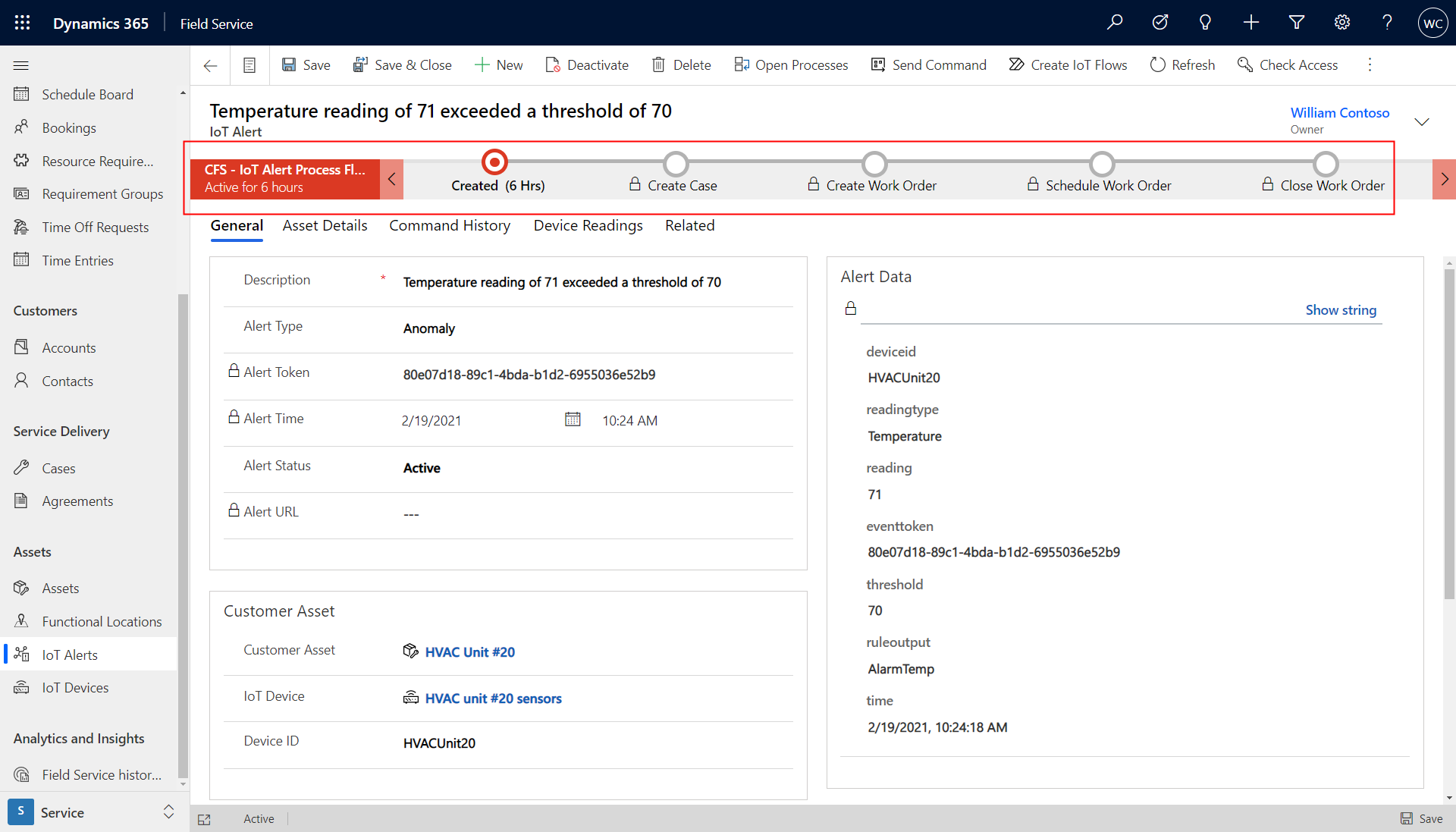 Screenshot výstrahy IoT ve Field Servive se zvýrazněným tokem obchodního procesu.