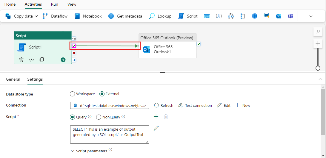 Snímek obrazovky znázorňující výstup aktivity Skript při úspěchu se šipkou přetaženou na aktivitu Office 365 Outlooku (Preview)