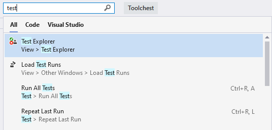 Snímek obrazovky znázorňující příklad hledání oken a panelů sady Visual Studio