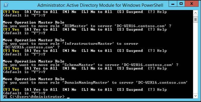 Snímek obrazovky s oknem modulu služba Active Directory pro Windows PowerShell zobrazující výsledky rutiny Move-ADDirectoryServerOperationMasterRole
