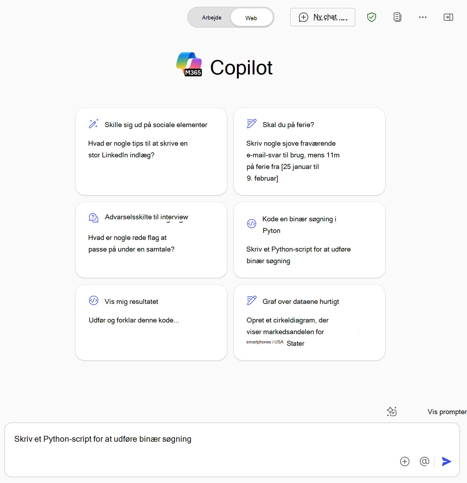 Skærmbillede, der viser Microsoft 365 Copilot og eksempelprompts, der henter oplysninger fra internettet med webbaseret chat.