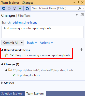 Screenshot: Mit einem Commit verknüpftes Arbeitselement im Fenster „Änderungen“ von Team Explorer in Visual Studio 2019.