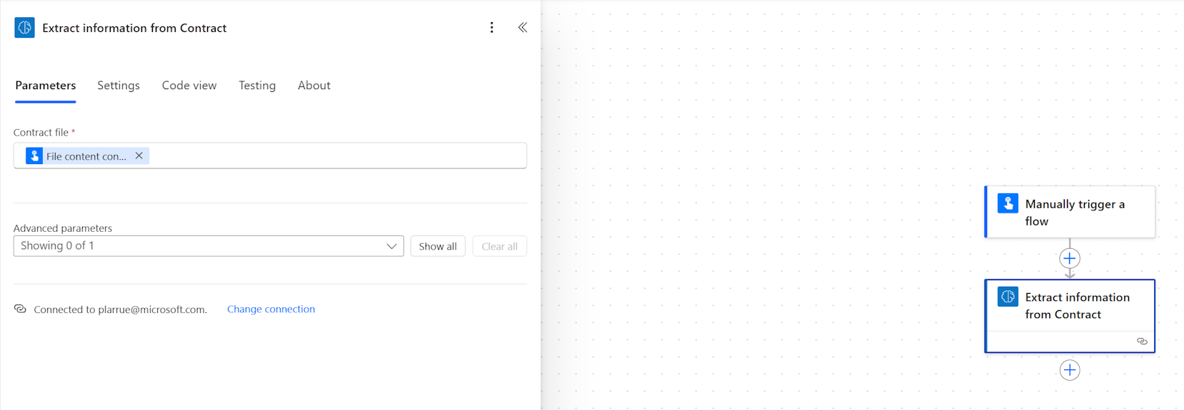 Screenshot eines manuell ausgelösten Schritts zum Extrahieren von Informationen in einem Flow mit ausgewähltem Vertragsdokument.