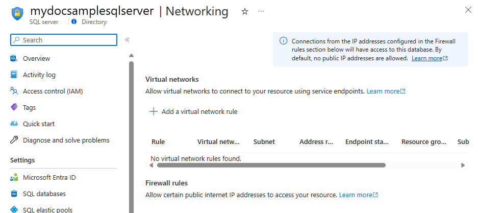 Screenshot der Seite „Netztechnologie“ im Azure-Portal, auf der gezeigt wird, wo die IP-Firewallregel auf Serverebene festgelegt wird.