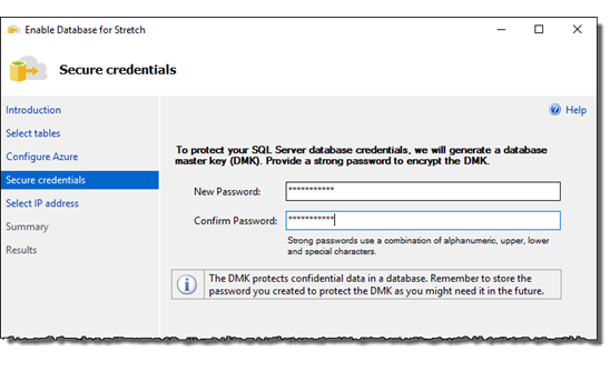 Screenshot der „Sichere Anmeldeinformationen“-Seite des Stretch Database-Assistenten, auf der die Textfelder „Neues Kennwort“ und „Kennwort bestätigen“ ausgefüllt sind