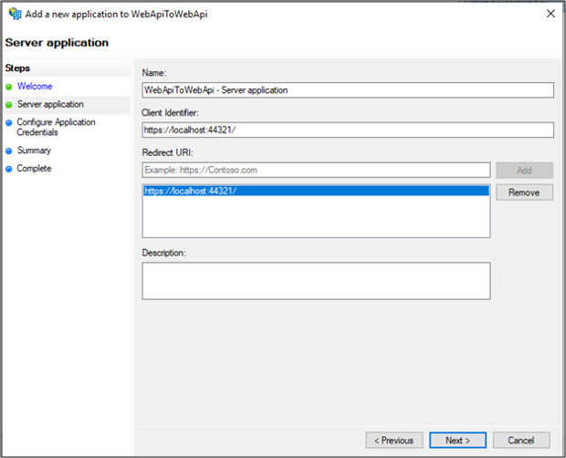 Screenshot: Seite „Serveranwendung“ im Assistenten zum Hinzufügen einer neuen Anwendung zu „WebApiToWebApi“ mit Anzeige des korrekten Clientbezeichners und des Umleitungs-U R I