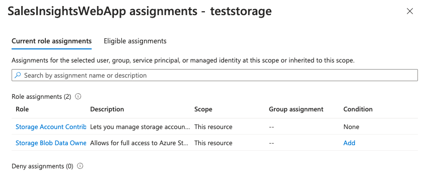 Screenshot der Registerkarte „Rollenzuweisung“ mit den für die SalesInsightsWebApp im Azure-Portal zugewiesenen Rollen