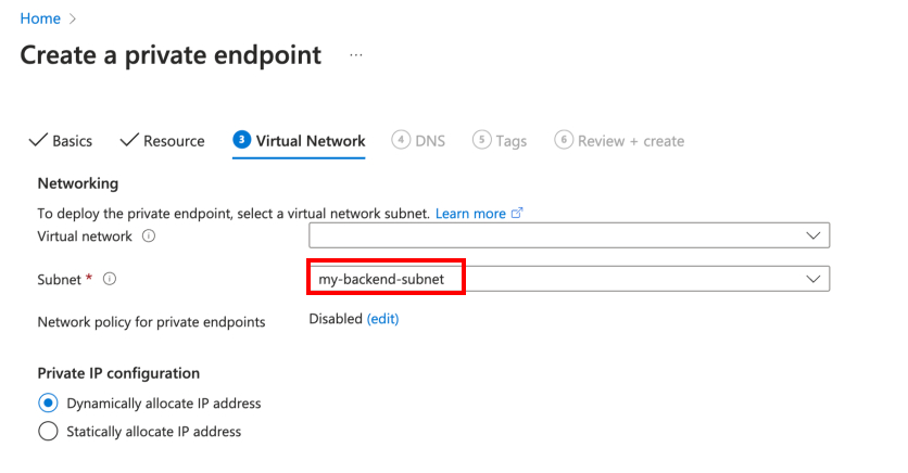 Screenshot, der zeigt, wie der private Endpunkt von Web PubSub im neu erstellten Subnetz platziert wird.