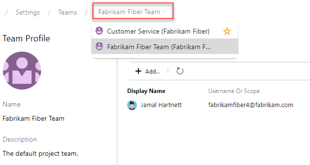 Screenshot, der zeigt, wie Sie ein anderes Team mithilfe der Selektor im Breadcrumb-Trail für die aktuelle Seite auswählen.