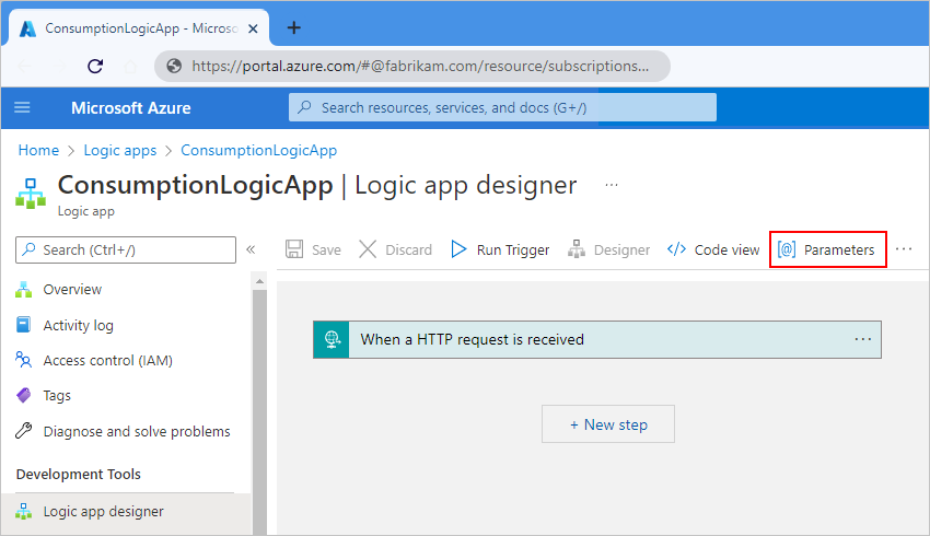 Screenshot: Azure-Portal, Designer für den Workflow im Tarif „Verbrauch“ und ausgewählte Option „Parameter“ auf der Symbolleiste des Designers
