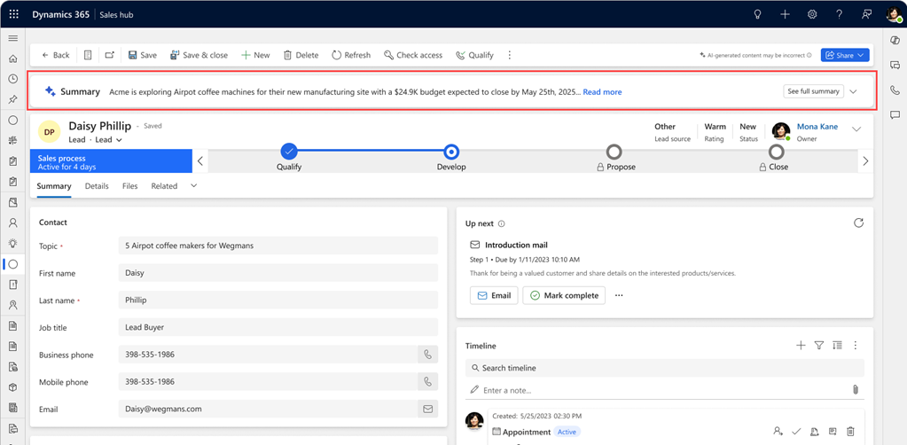 Screenshot des Copilot Zusammenfassungsbanners für einen Lead-Datensatz in Dynamics 365 Sales.
