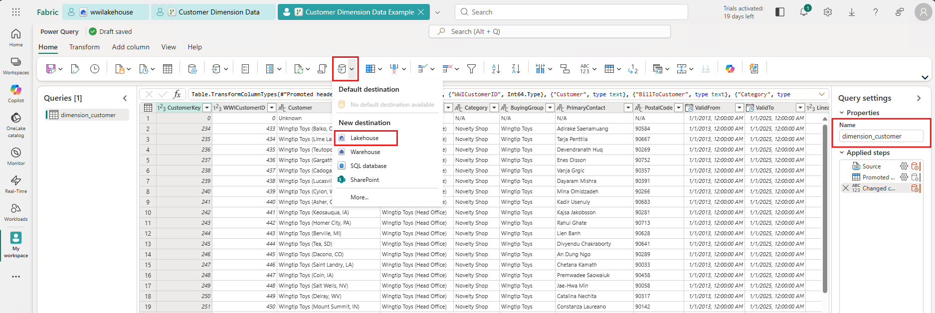 Screenshot: Bereich mit den Abfrageeinstellungen und Stellen zum Eingeben des Namens und Auswählen des Datenziels.