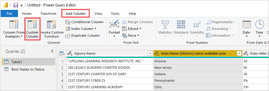 Screenshot des Power Query-Editors, mit hervorgehobener Schaltfläche „Benutzerdefinierte Spalte“ auf der Registerkarte „Spalte hinzufügen“.