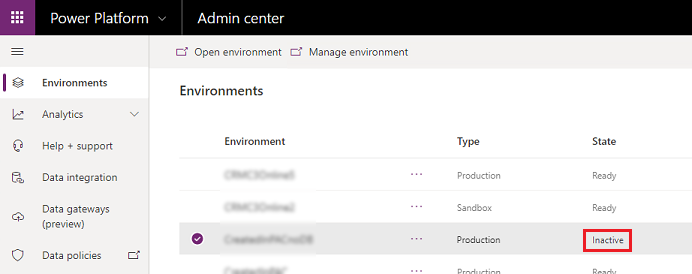 Screenshot einer Liste der Umgebungen im Power Platform Admin Center mit einer markierten inaktiven Umgebung