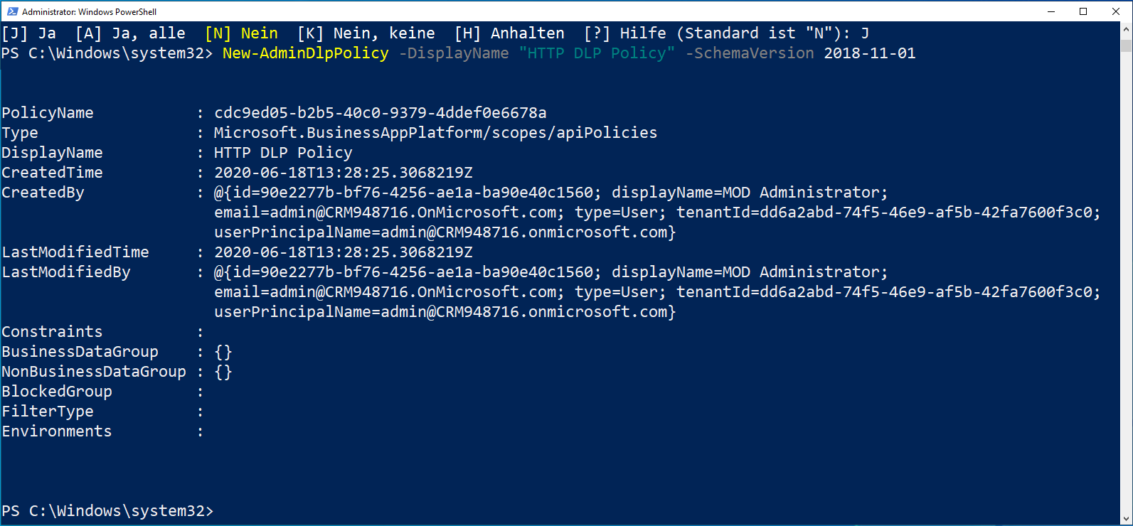Screenshot der PowerShell-Ergebnisse mit PolicyName, Type, DisplayName, CreatedTime, CreatedBy und anderen Attributen