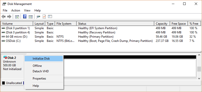 Screenshot: Datenträgerverwaltung mit hervorgehobenem unbekannten Datenträger, der initialisiert werden muss