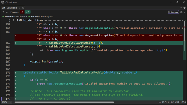 Diff-Ansicht mit der committeten Dateiversion links und der Working-Tree-Version rechts