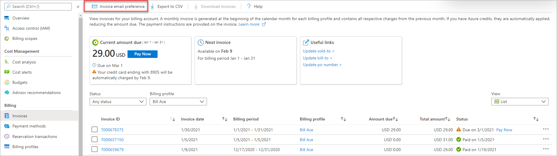 Screenshot that shows the Email invoice option for invoices.