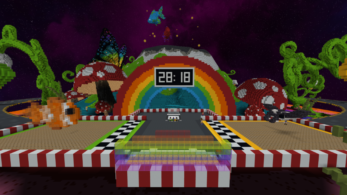 Screenshot of a head-to-head Build Challenge battle taking place on two build plates while a timer runs.