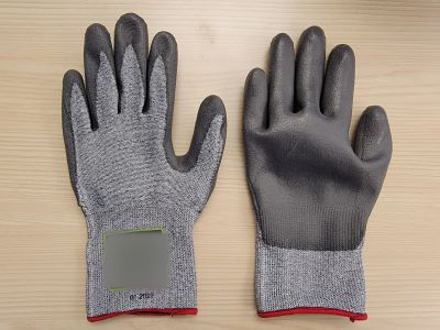 Gray A3 Cut Resistant Gloves