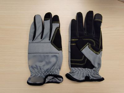 Gray/Black Utility Gloves