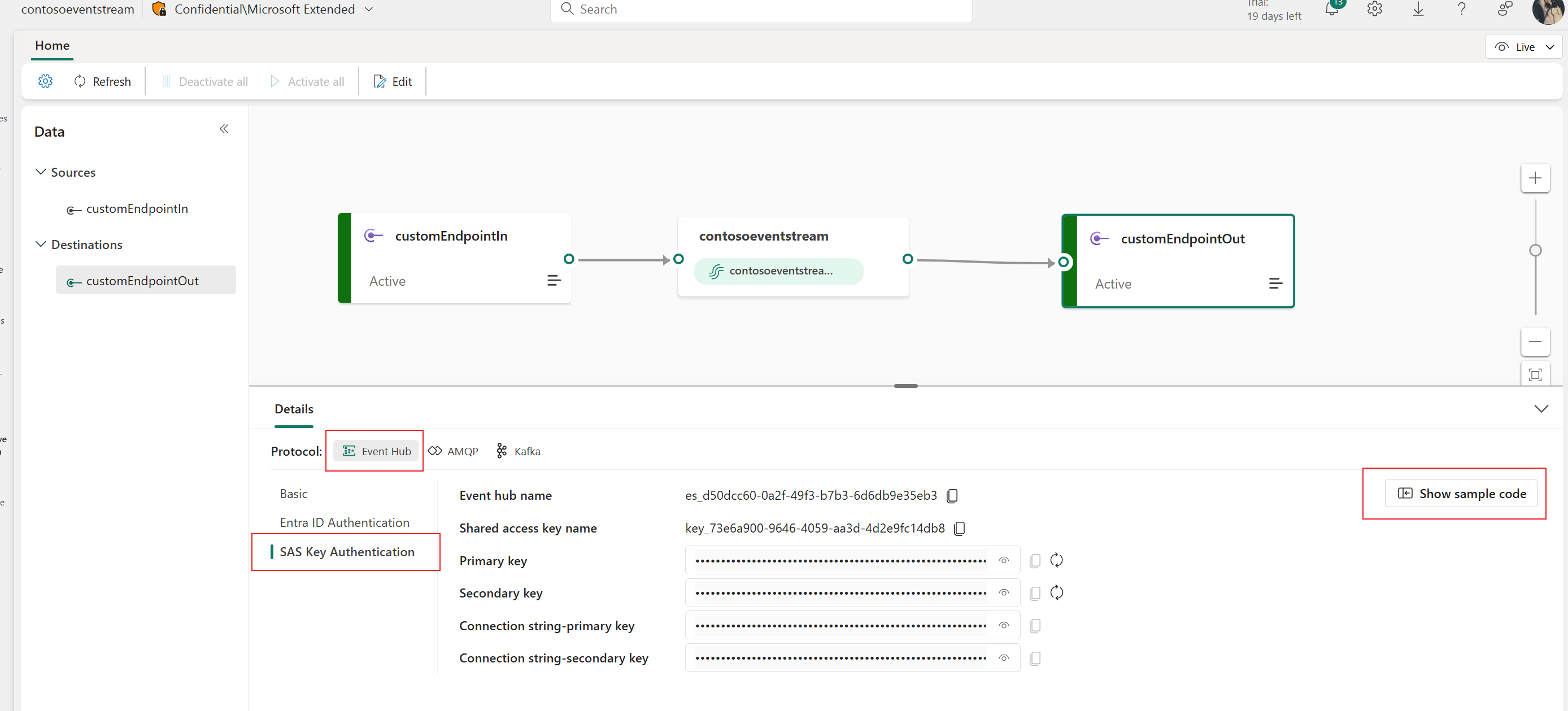 Screenshot that shows event hub sample code on the Details pane of the eventstream live view.