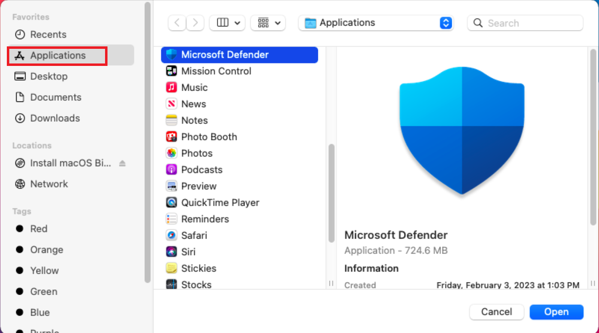 The process of selecting Applications and Microsoft Defender.