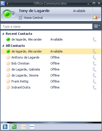 OCS 2007 R2 can list specific contacts or all of a user’s contacts