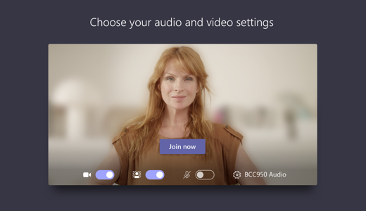 Screenshot showing background blur applied to a video call.