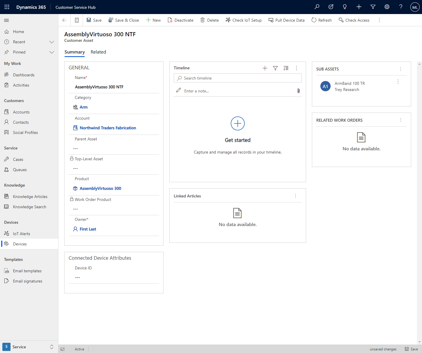 Screenshot of the Customer Asset form in Dynamics 365 Customer Service Hub.