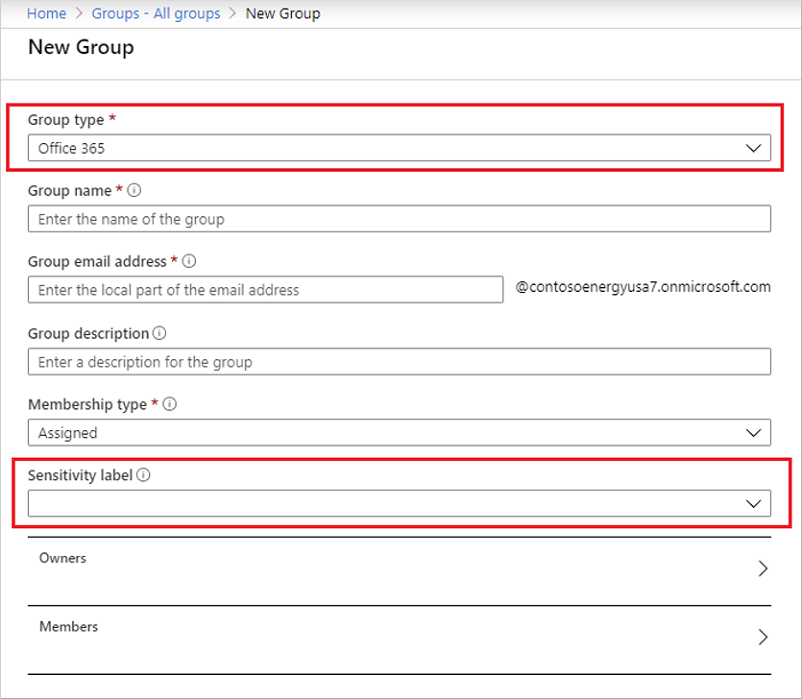 Captura de pantalla que muestra la asignación de una etiqueta de confidencialidad en la página Nuevos grupos.