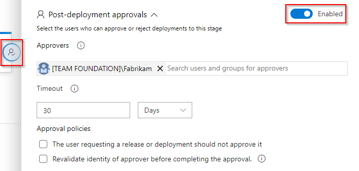 Captura de pantalla que muestra cómo configurar aprobaciones posteriores a la implementación.