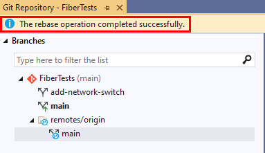 Captura de pantalla del mensaje de confirmación de fusión mediante cambio de base en la ventana Repositorio de Git de Visual Studio 2019.